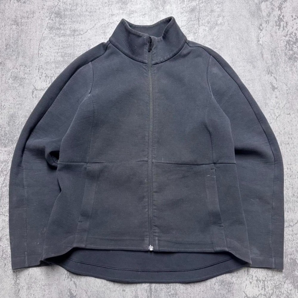 Lululemon full zip jacket